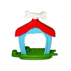 Fisher Price Little People Magic of Disney Pluto's Doghouse